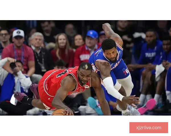 活塞时隔19年重夺东部第一 杜伦砍16+7 乔治20分助力球队胜76人